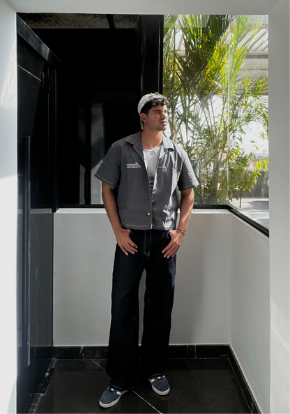 Boxy Fit Shirt in Grey